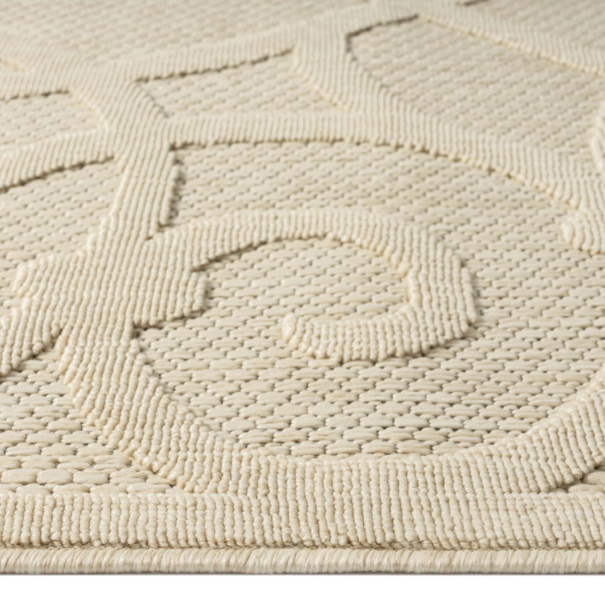 Alpha Outdoor Rug - Elegant & Durable Design