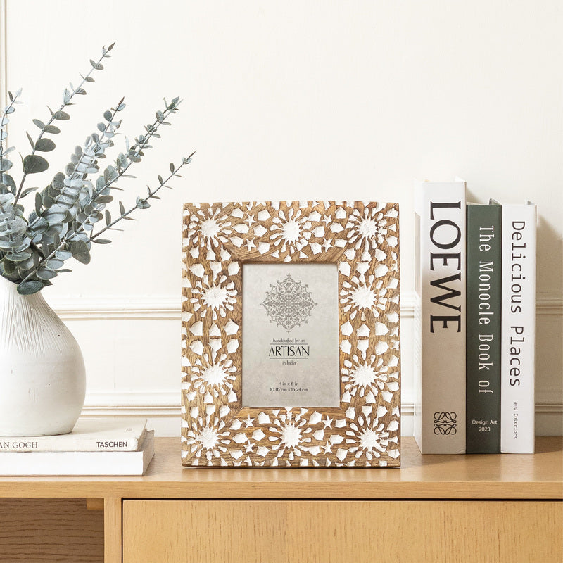Handcrafted 'Sunflower' Photoframe — Decorative Wooden Photo Frame for Home & Gifts