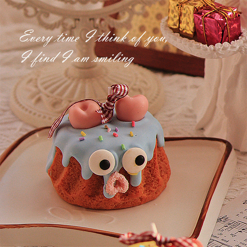 Blue Cake Candle - Cute Soy Wax Candle, Gift for Friends (Blue bell)